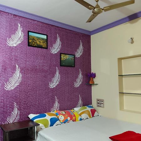 Vinayaka Homestay Hampi Bagian luar foto