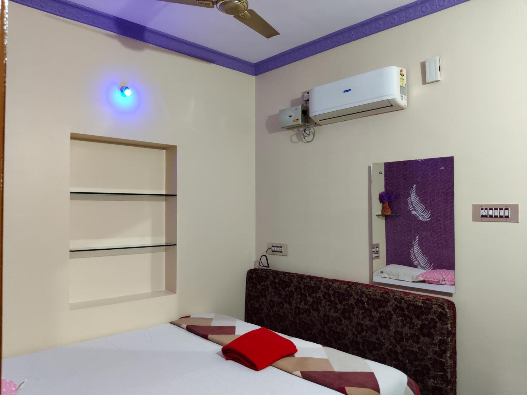 Vinayaka Homestay Hampi Bagian luar foto